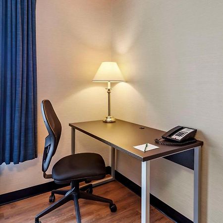 Quality Inn Ottawa Esterno foto