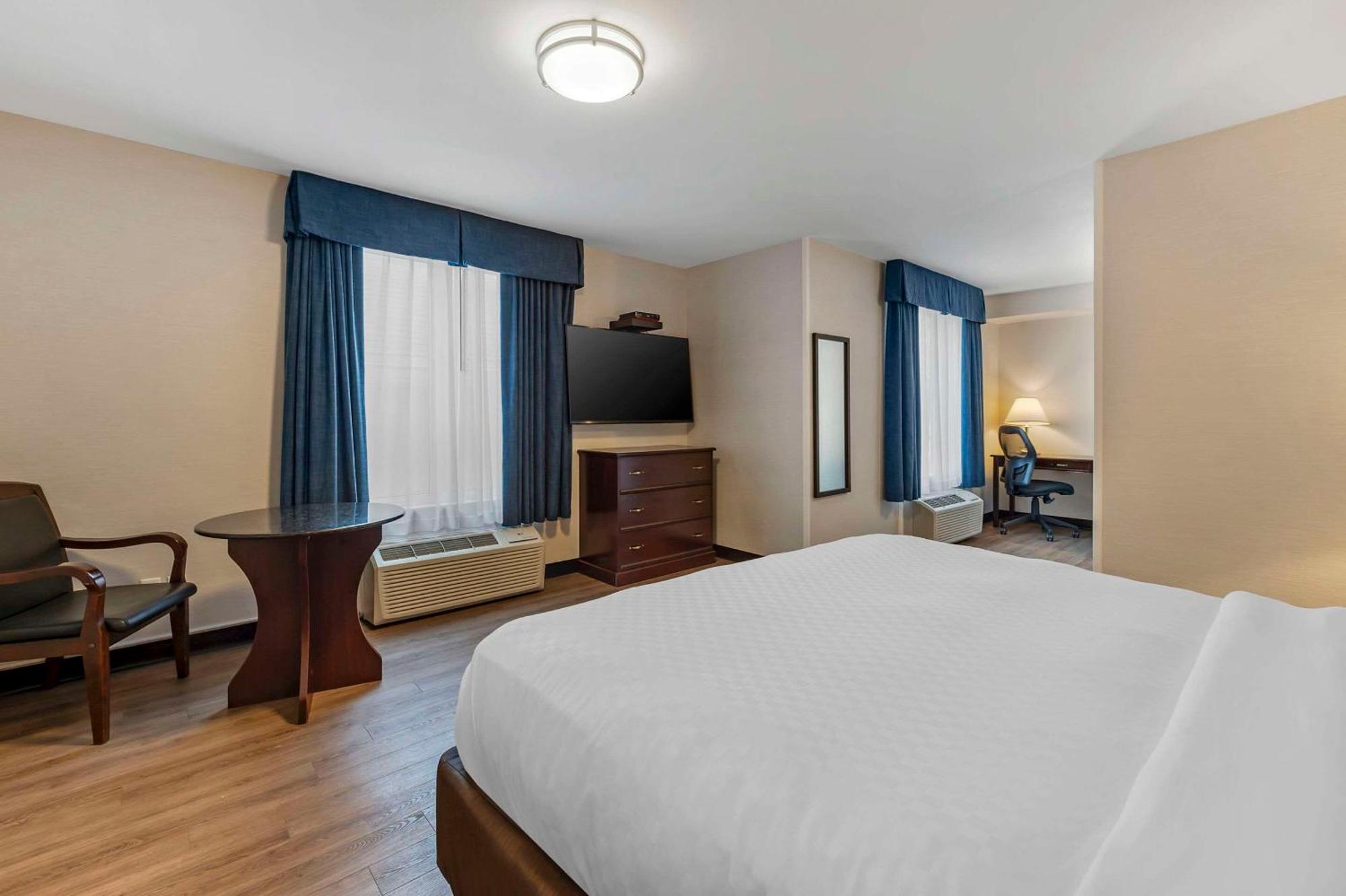 Quality Inn Ottawa Esterno foto
