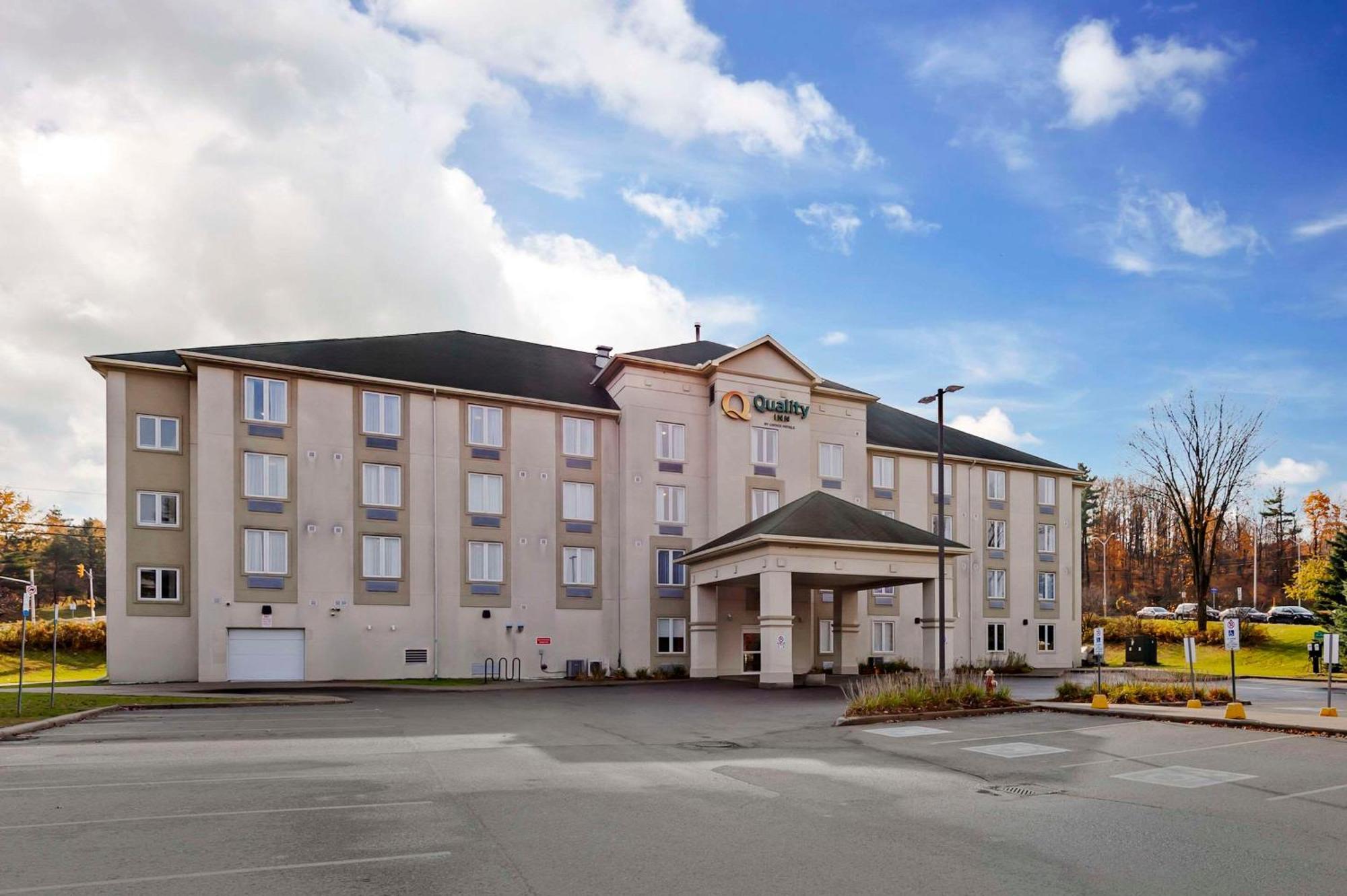 Quality Inn Ottawa Esterno foto