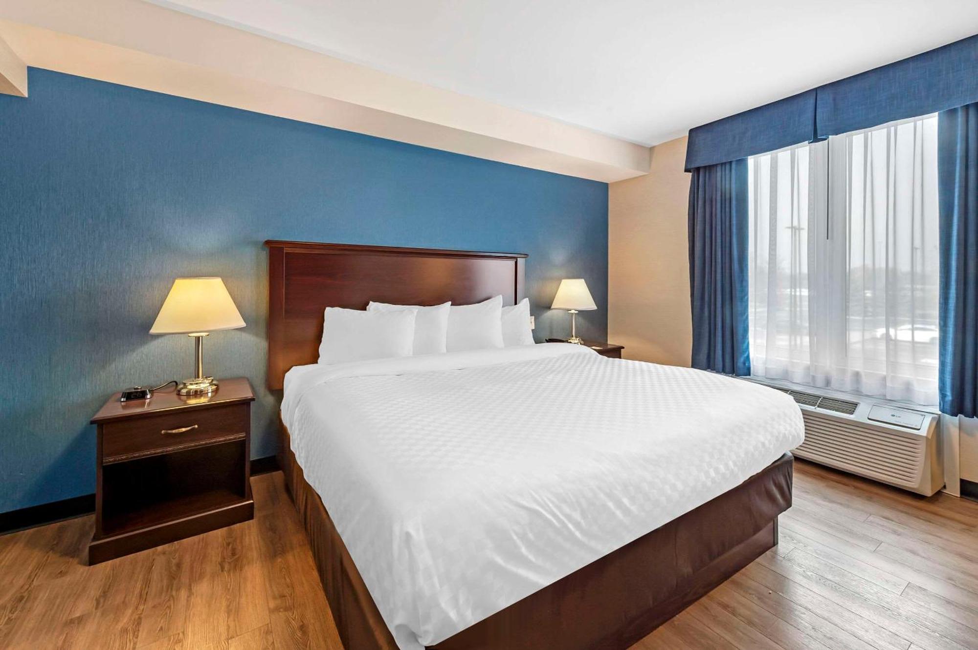Quality Inn Ottawa Esterno foto